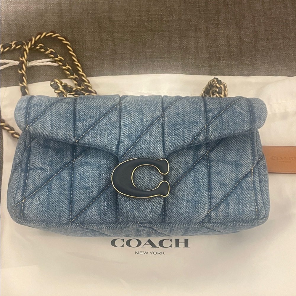 Coach Tabby Shoulder Bag 20 With Quilting - Picture 3 of 16